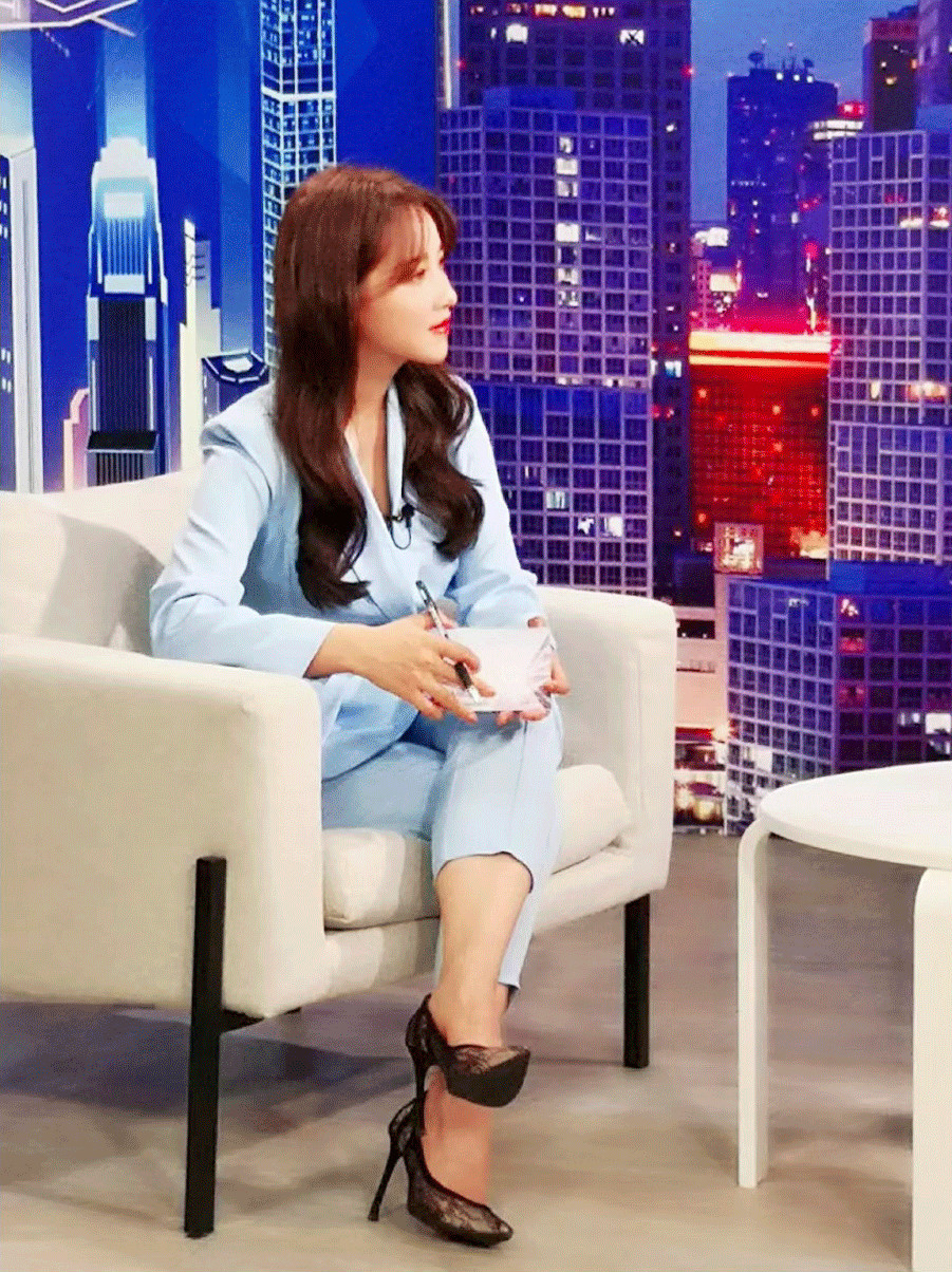 [赛思达烤箱]CCTV采访——塑企业形象，创优质名牌